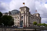 Germany faces threats from extremists, foreign powers: security service warns