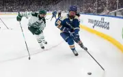 Goldeneyes re-sign forwards Jenn Gardiner, Izzy Daniel to multi-year deals