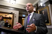Liberals refuse to split controversial lawful access bill section