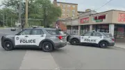 Man in his 30s stabbed at Scarborough plaza, suspect outstanding