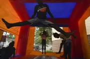 Montreal 3-Year-Old's Death Highlights Bouncy Castle Dangers