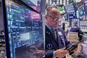 Oil Prices Near $100 as US Stocks Hold Records