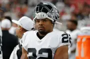 Parents of ex-NFL player Doug Martin sue over alleged police excessive force death