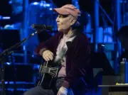 Paul Simon's Quiet Celebration Tour in Toronto: A Night of Enduring Songs