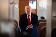 Trump Leaves Door Open for Taiwan Call Despite China Warning