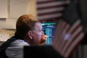 Wall Street Recovers Losses as AI Stocks Bounce Back