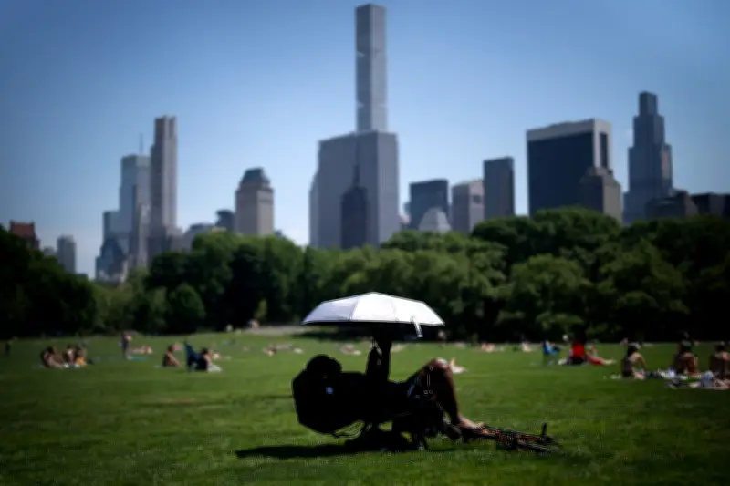 19 Dead in New Jersey Heat Wave, Many in Homes Without AC