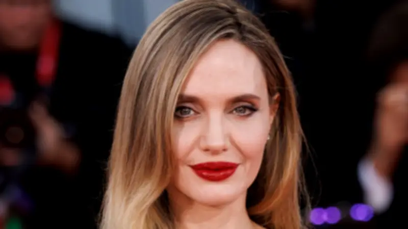 Angelina Jolie Prepares Kids for Her Death Due to Cancer Fears