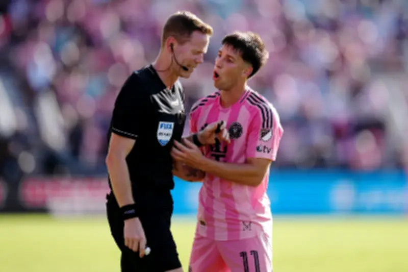 Calgary Ref Drew Fischer Officiates World Cup Knockout as Argentina Edges Cape Verde 3-2