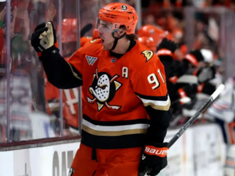 Flyers Shock NHL with $18M Offer Sheet for Ducks' Leo Carlsson