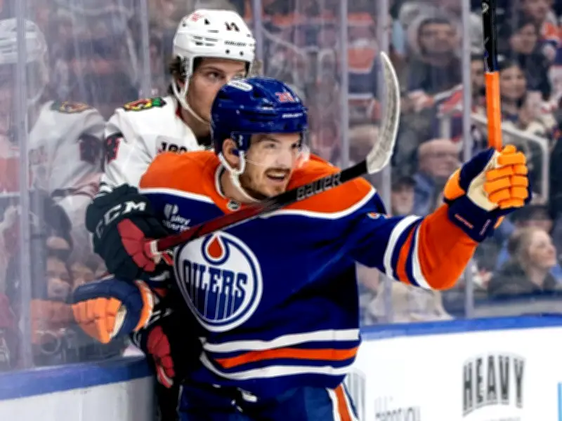 Maple Leafs sign Jack Roslovic to two-year, $8M deal in free agency
