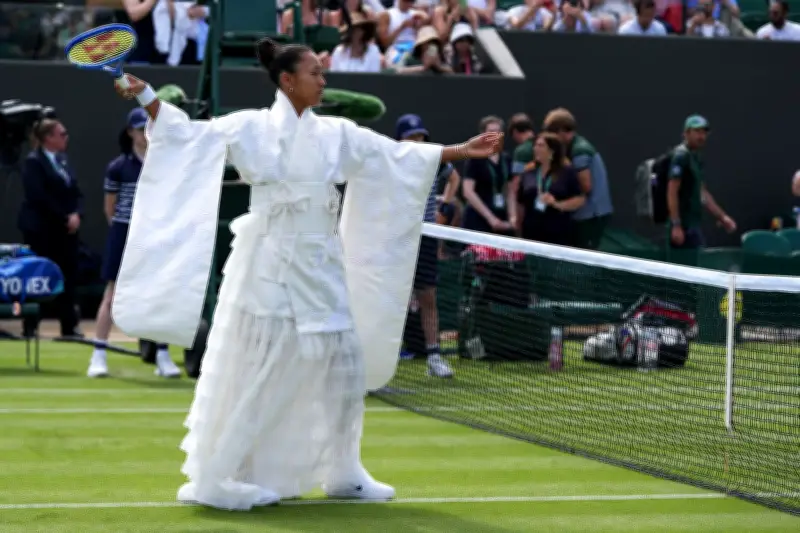 Naomi Osaka's Quick-Change Tennis Outfit Designed for Speed
