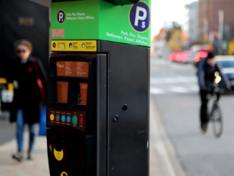 Ottawa's Paid Parking Generates Minimal Revenue, Analysis Shows