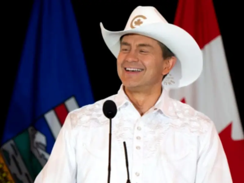 Poilievre alienates conservatives; Belgium trolls U.S. after World Cup win; Alfredsson joins Maple Leafs