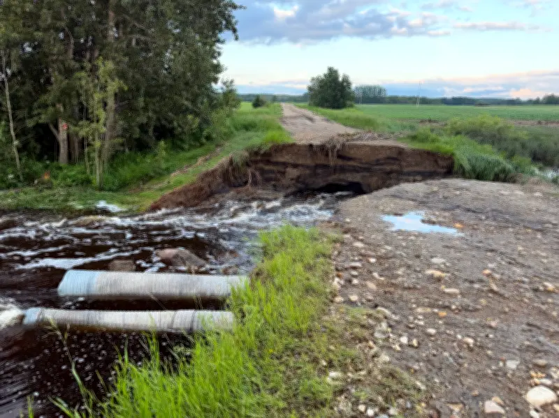 Saskatchewan Communities Clean Up After Floods, States of Emergency Declared
