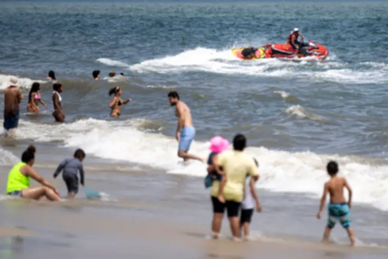 Swimmer bitten on foot at NYC beach in suspected shark attack