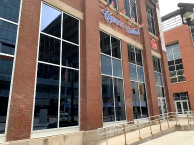 Tavern United Downtown Winnipeg Permanently Closed After Years of Operation