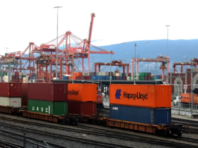 Traffickers exploit inspection gap at Canada's Pacific ports, report warns