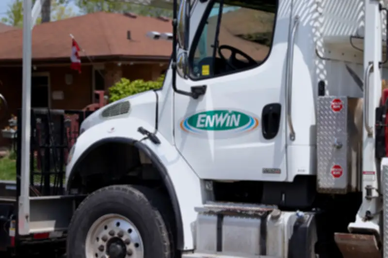 Windsor Enwin Crew Helps Restore Power in Woodstock Area After Storms