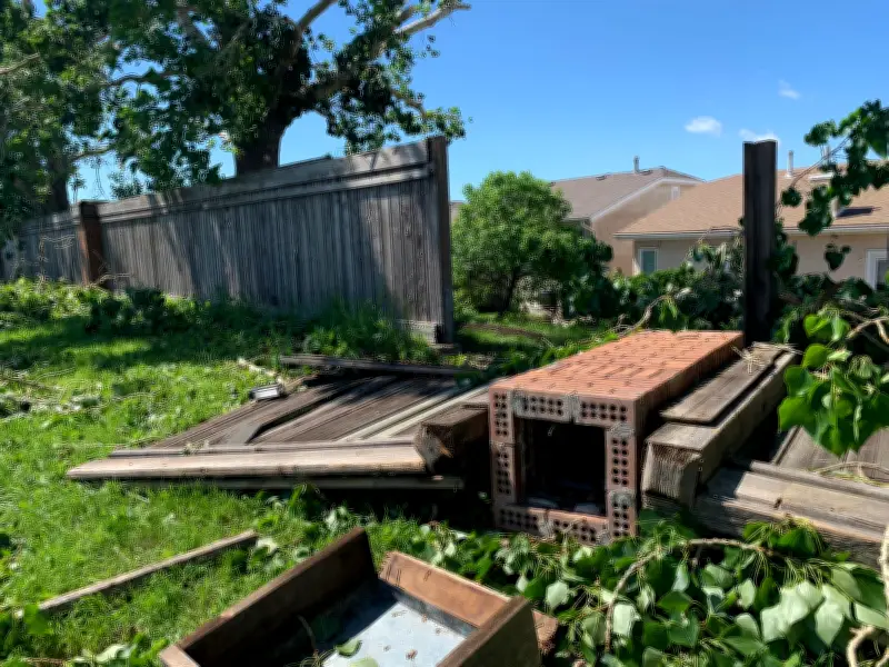Winnipeg Neighbourhood Residents Question Lack of Tornado Warning