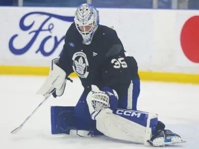 Maple Leafs trade Dennis Hildeby to Lightning for Nick Paul