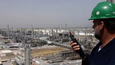 OPEC+ Nations Agree to Modest Oil Output Hike as Prices Dip