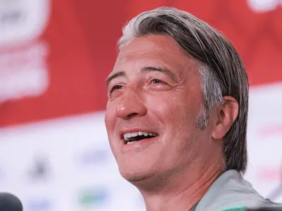 Switzerland coach Murat Yakin defends World Cup hydration breaks as tactical tool