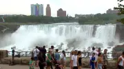 Niagara Falls Sees U.S. Tourism Bounce Back Amid Tariff War